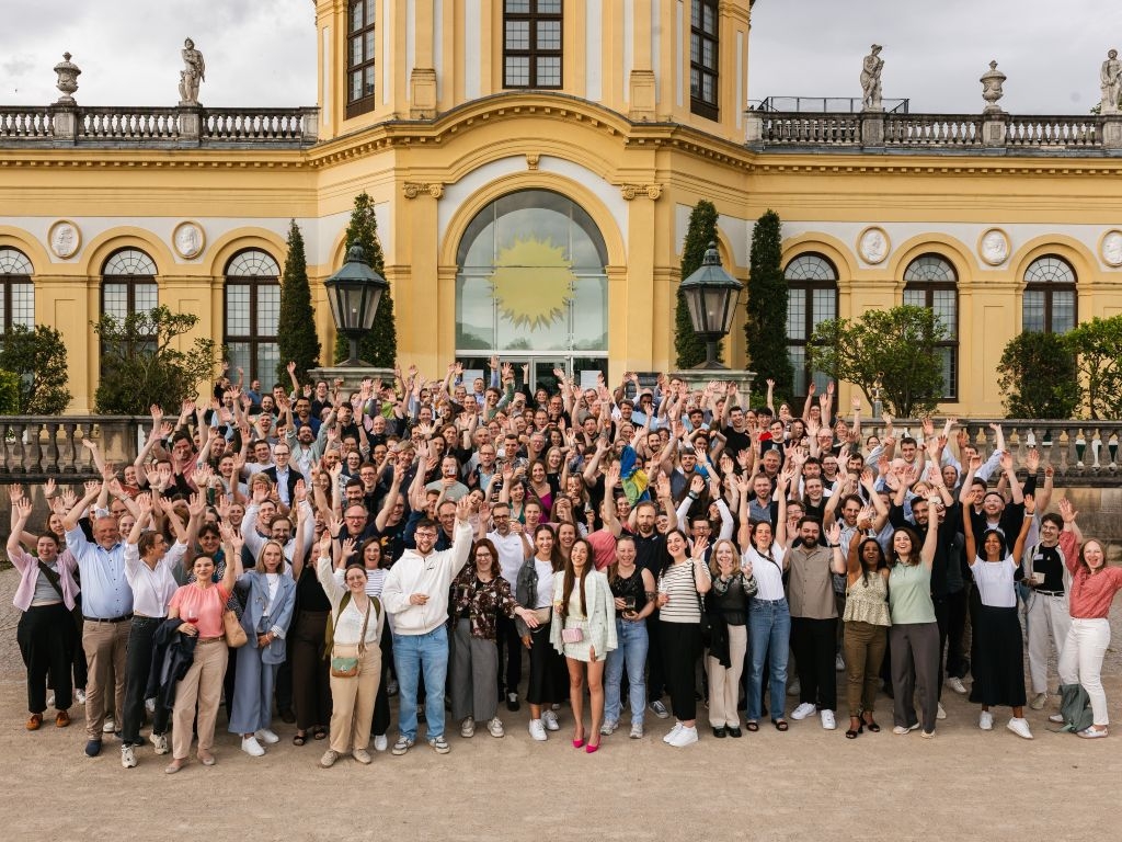 Gruppenbild vor der Orangerie in Kassel 